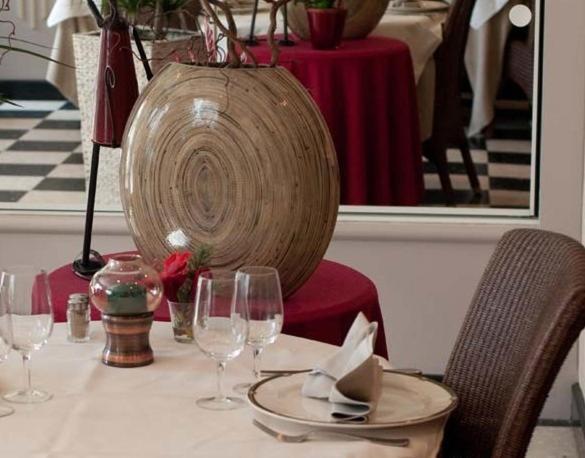 Le Robinson Hotel Saint-Jean-de-Monts Eksteriør billede